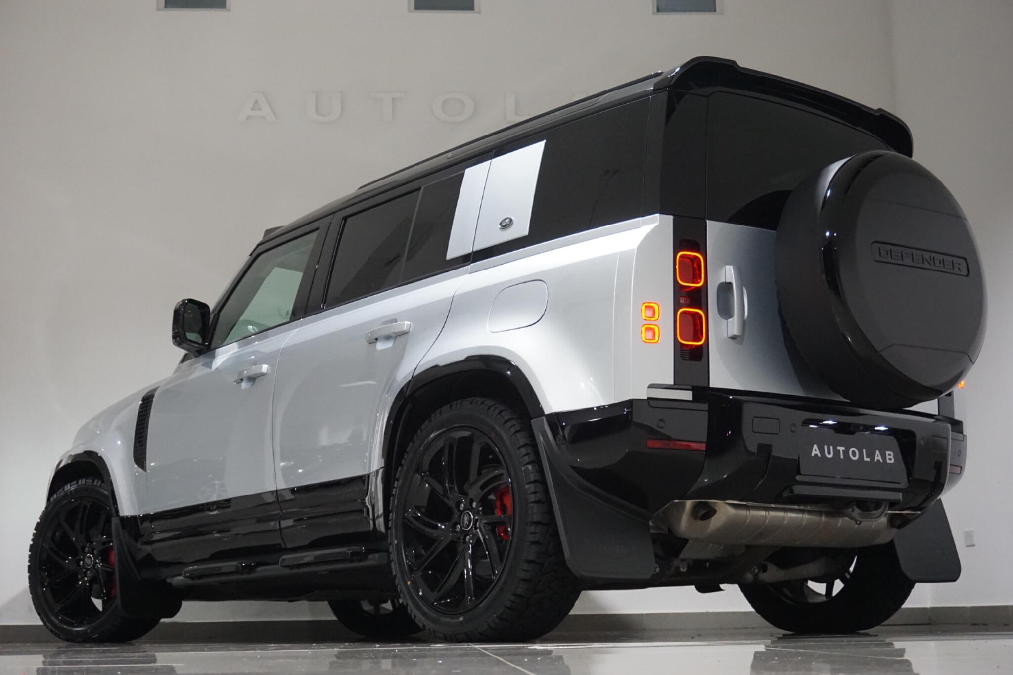 Land Rover Defender 110 2.0 P400e 15.4kWh XS Edition SUV 5dr Petrol Plug-in Hybrid Auto 4WD Euro 6 (s/s) (404 ps)